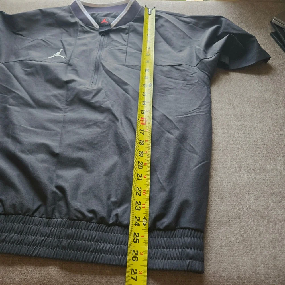 Nike Air Jordan Team Men's Size Medium Grey 1/2 Zip Coaches Jacket CV5858-060